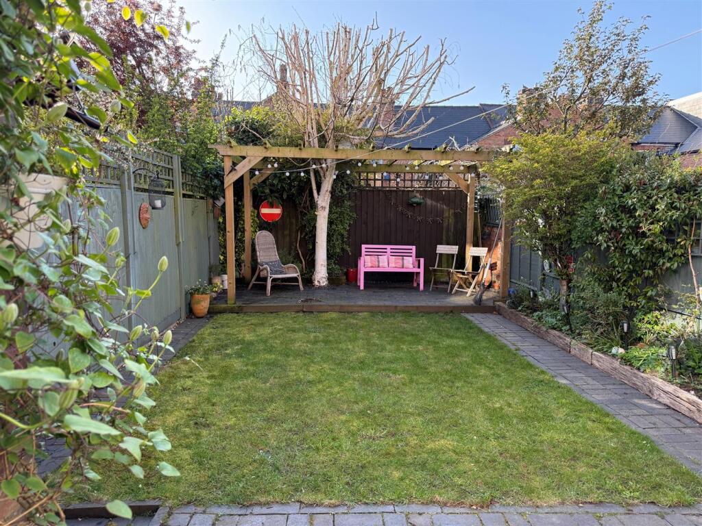 House in Derby - View 4