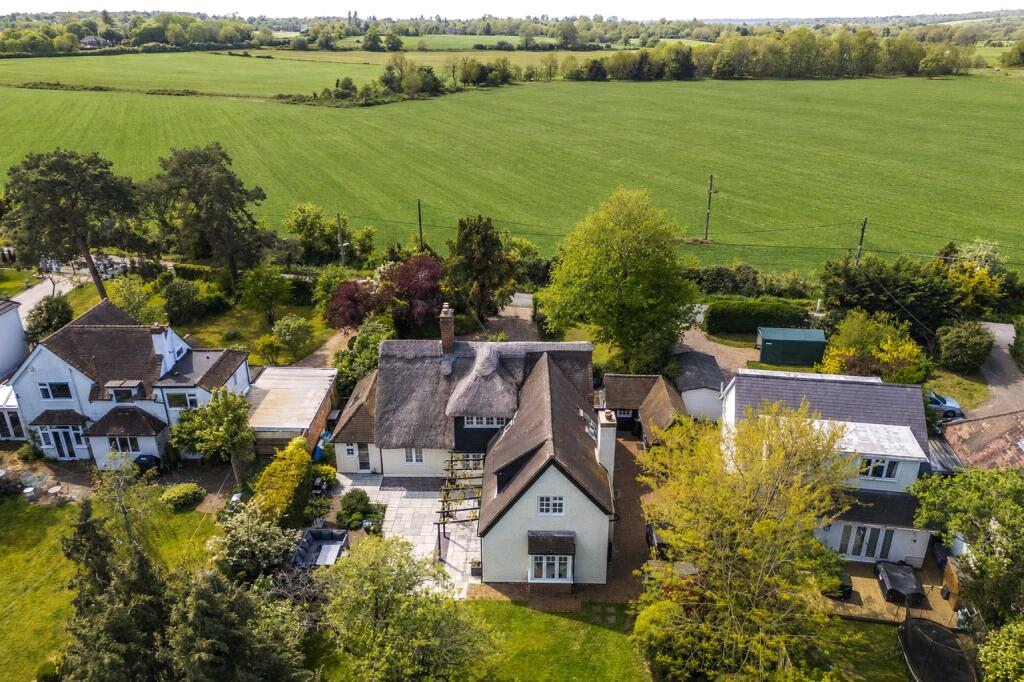 Main image of property: Milestone Avenue, Charvil, Berkshire, RG10