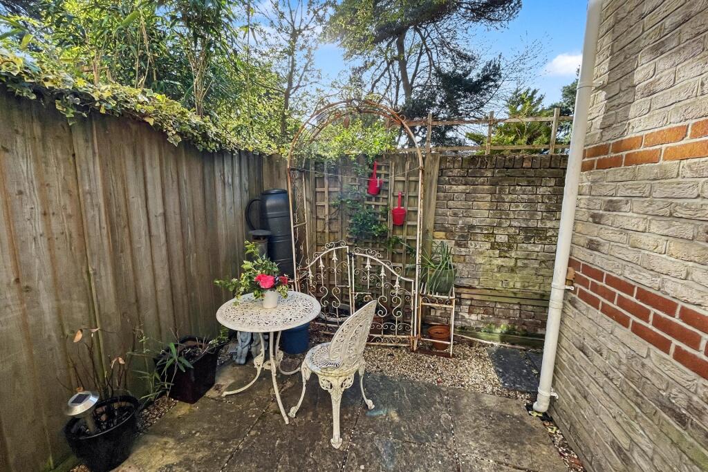 Additional image 9 of East Cliff