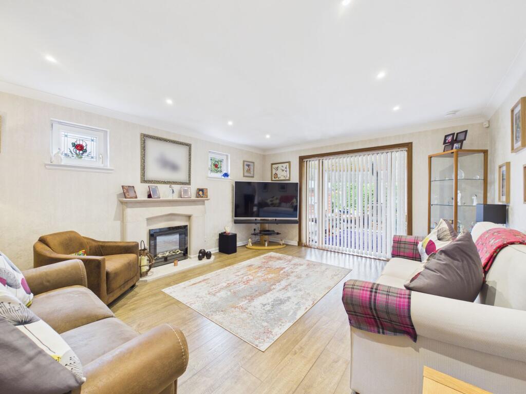 House in Motherwell - View 2