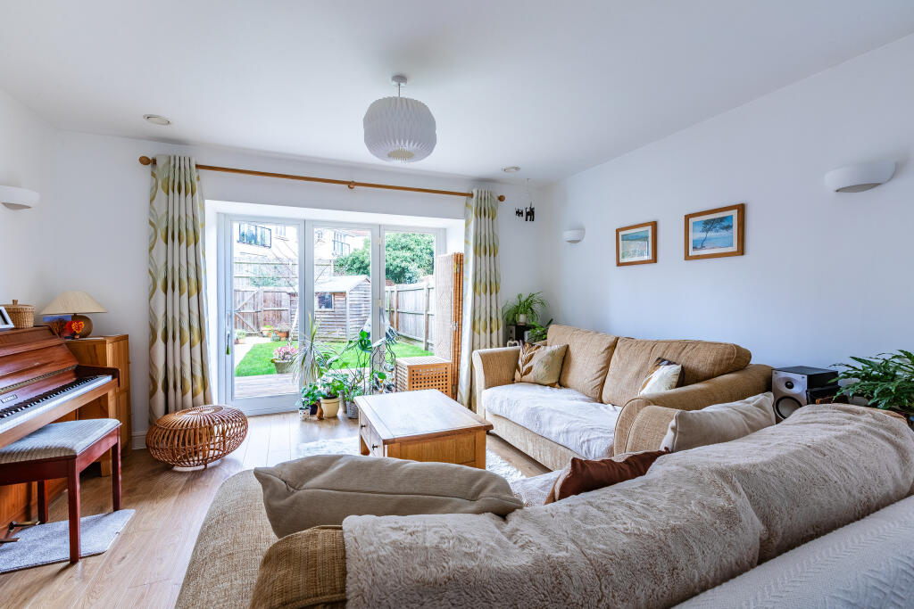 Paleas Court, St. Bernards Road, Shirehampton, Bristol photo 3