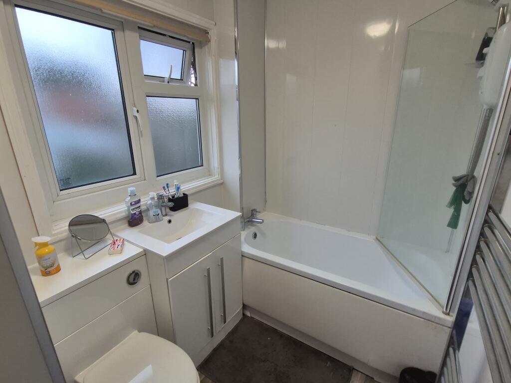 Additional image 4 of Austin Road, Bromsgrove, B60