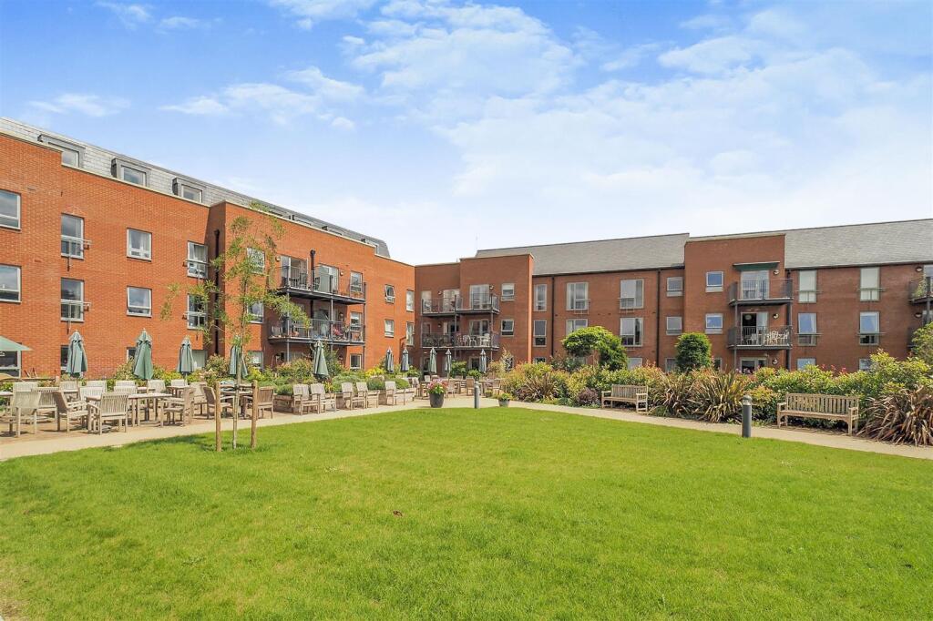 Main image of property: Monument Place, Endless Street, Salisbury