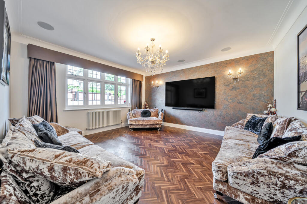 House in London - View 5