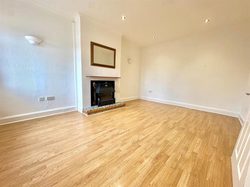 Main image of property: Argyle Road, London