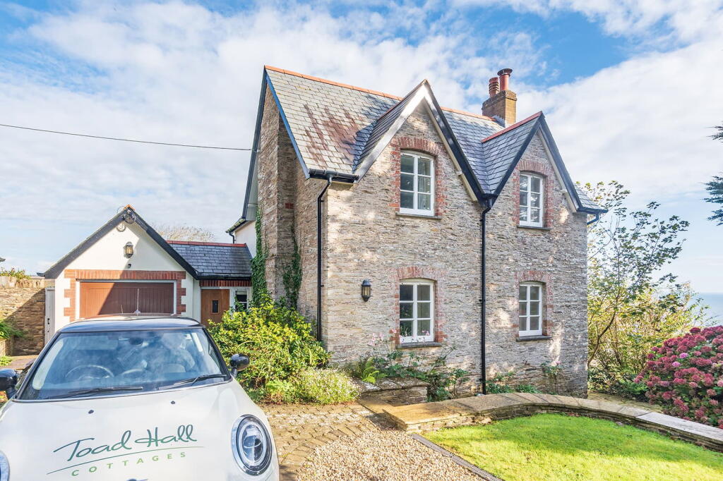 Main image of property: Widewell, Kingsbridge, TQ7 2EE