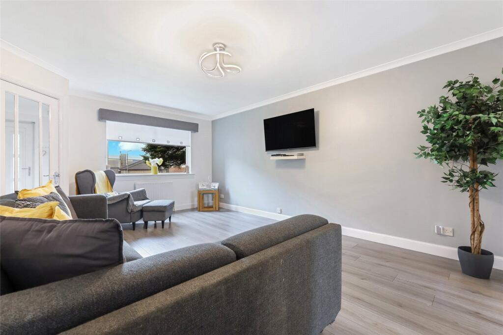 House in Paisley - View 2