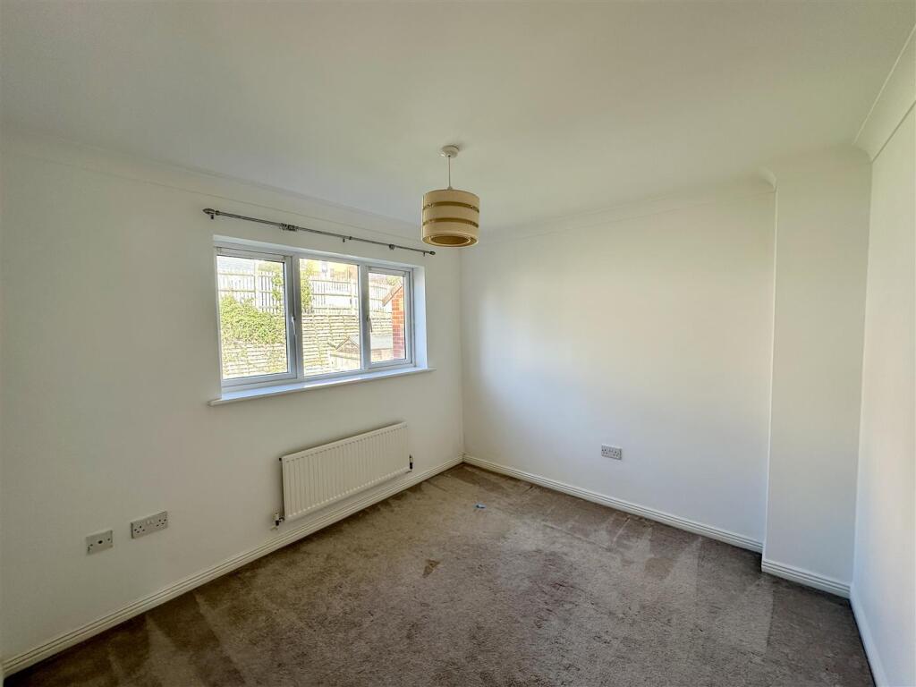 House in Brighton - View 5