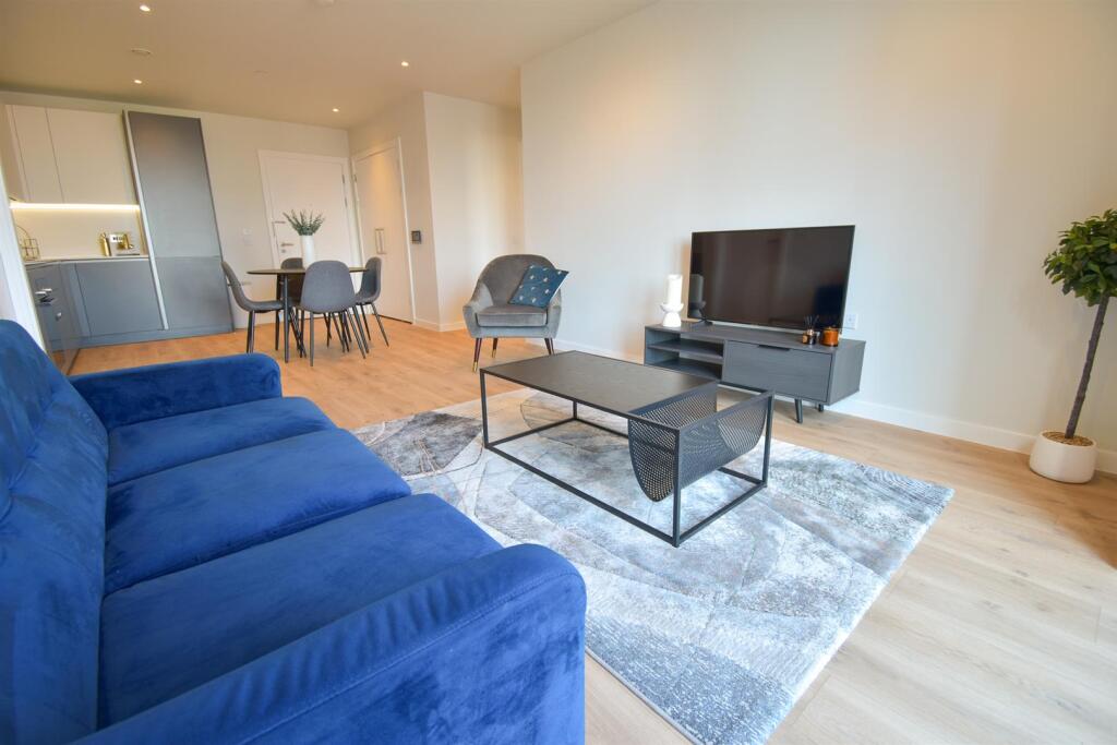 Apartment in Manchester - View 3
