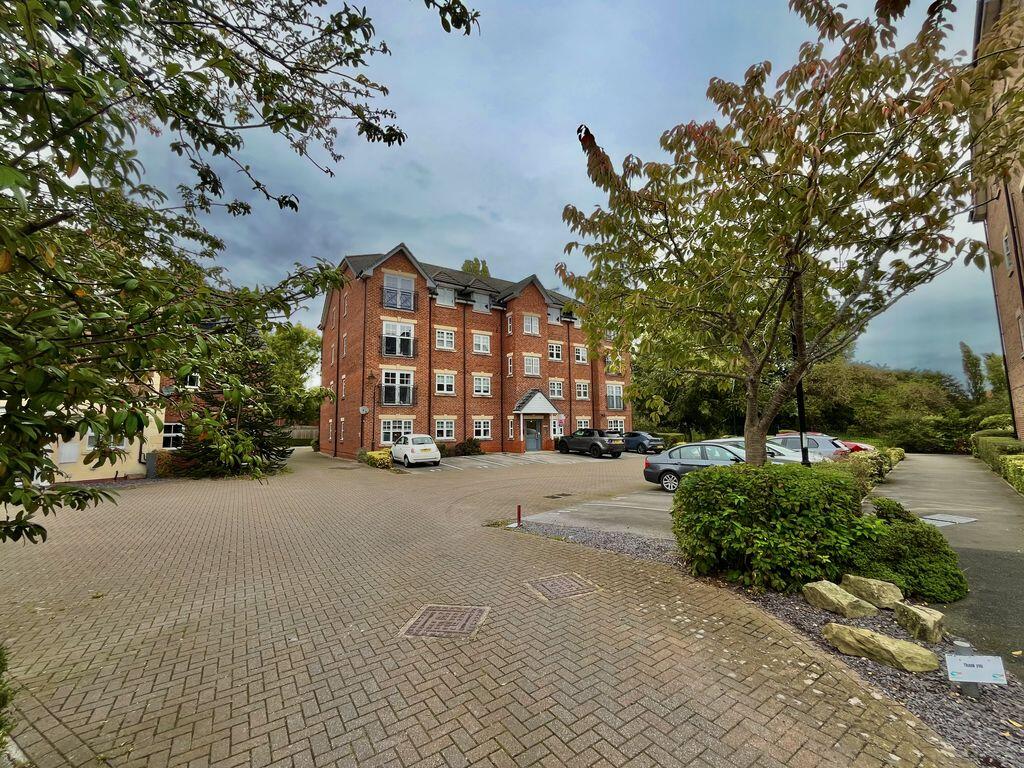 Drillfield Road, Northwich, CW95HU photo 2
