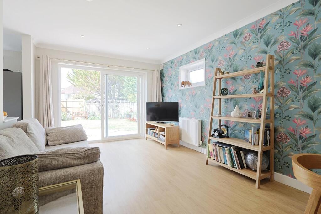 Pottery Road, Whitecliff, Poole photo 5