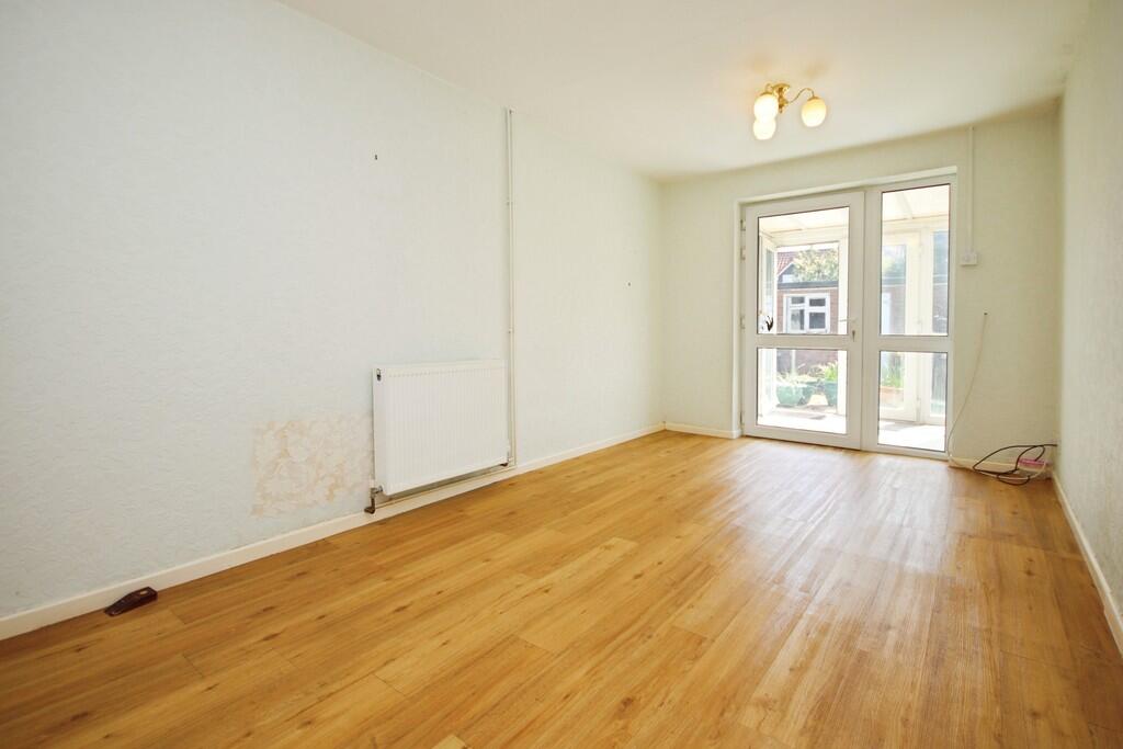 House in West Lindsey, Cherry Willingham CP - View 5