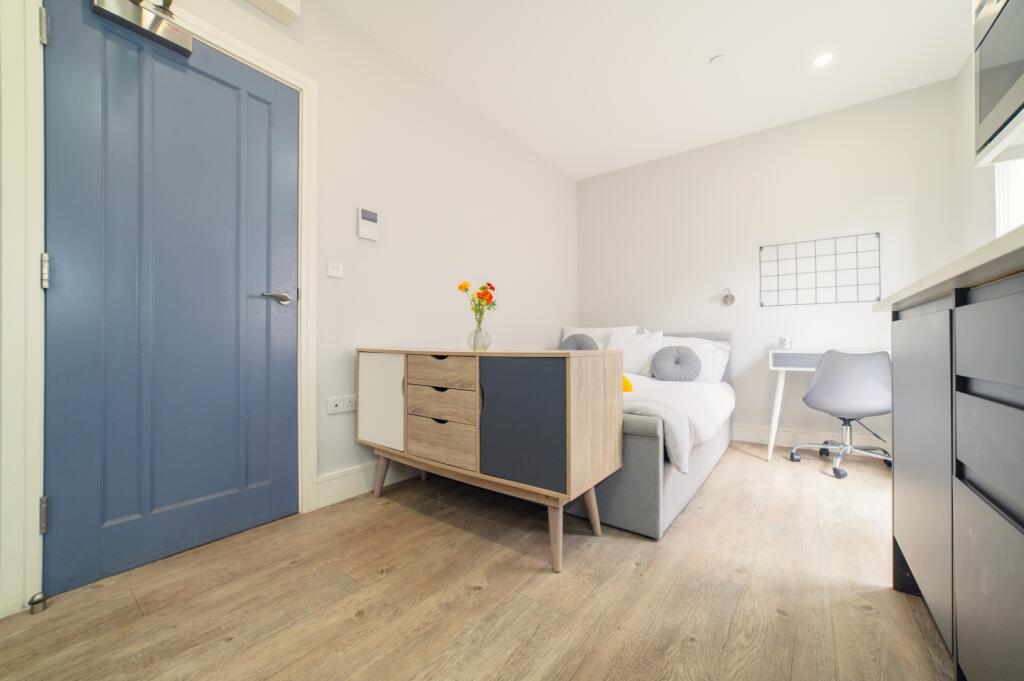 Main image of property: Colum Road, Cathays