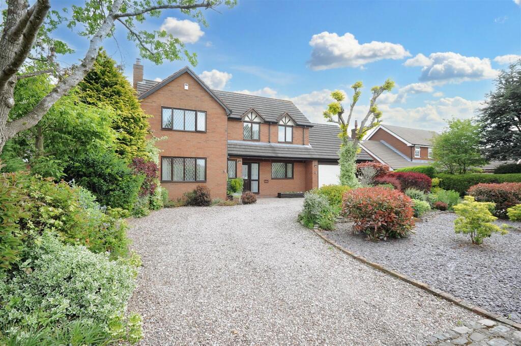 Highlows Lane, Yarnfield, Stone photo 3