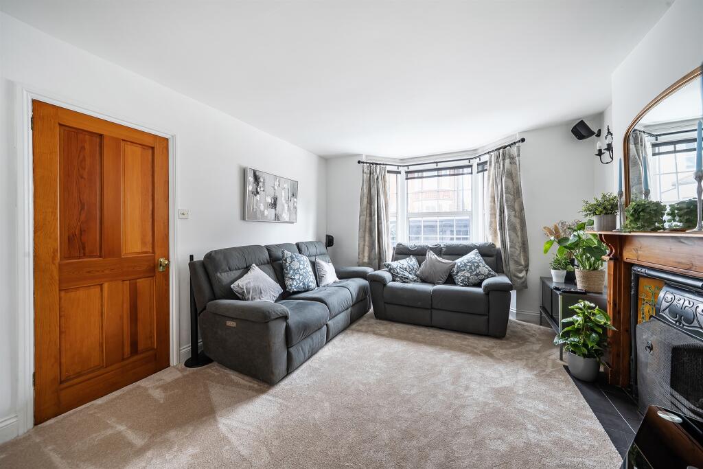 House in St Albans - View 5