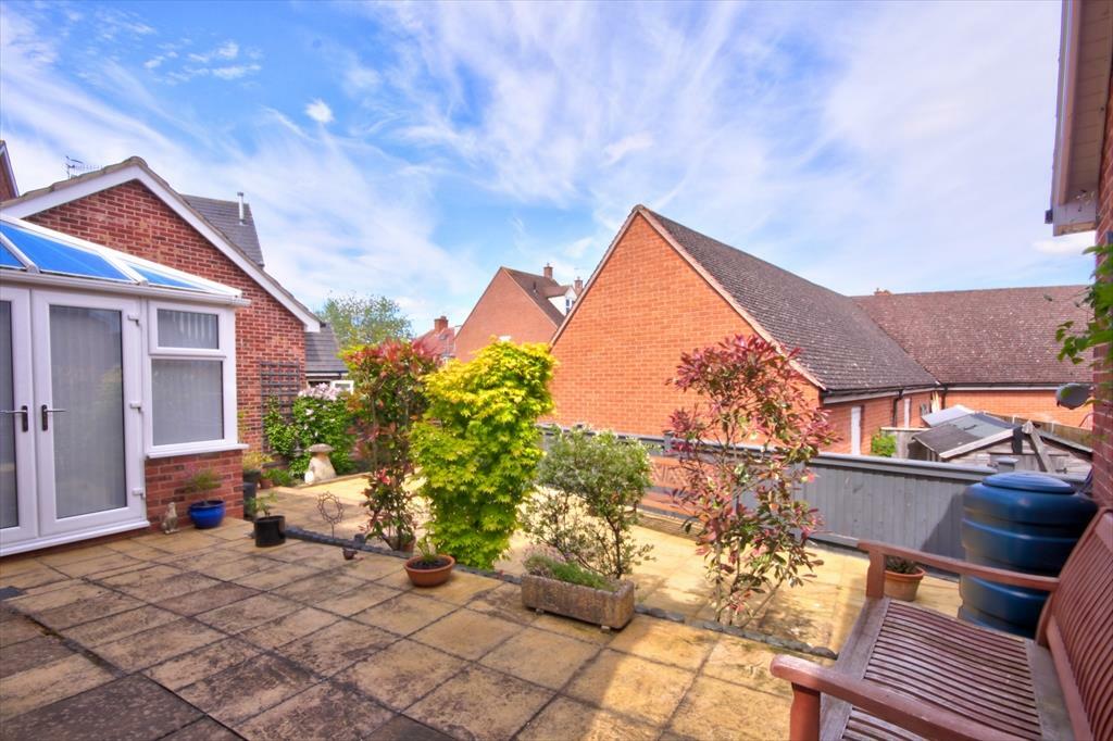 Lunns Gardens Evesham photo 4