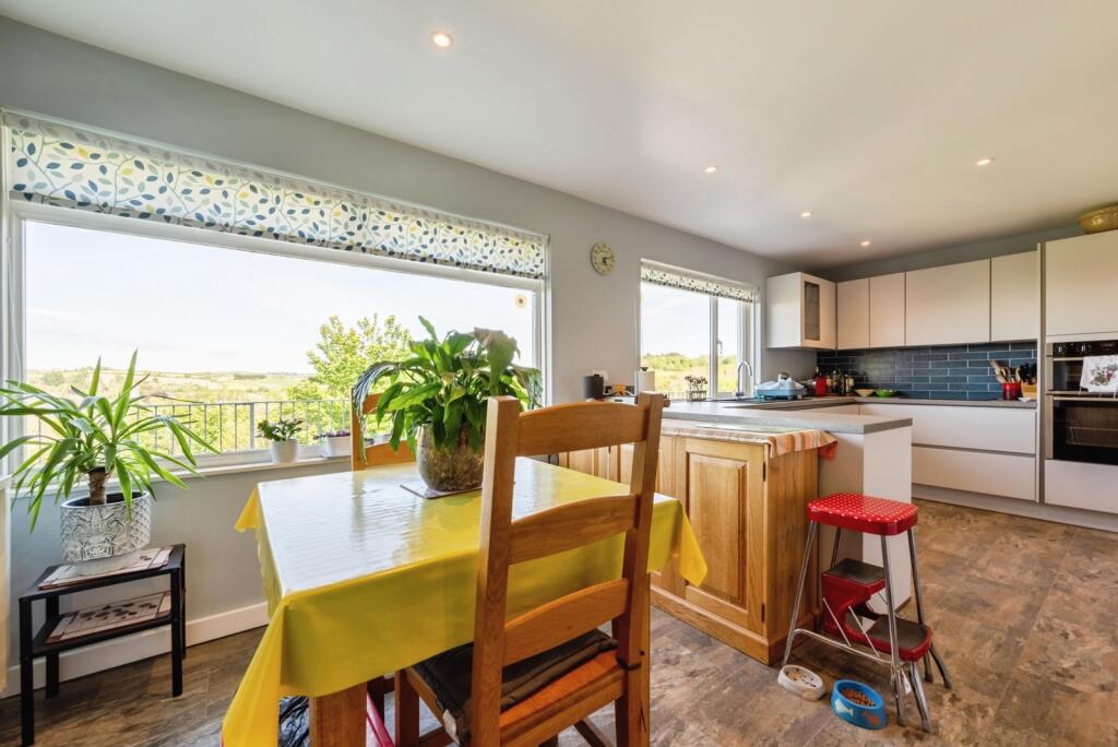 Valley View, Wadebridge, Cornwall, PL27 photo 4