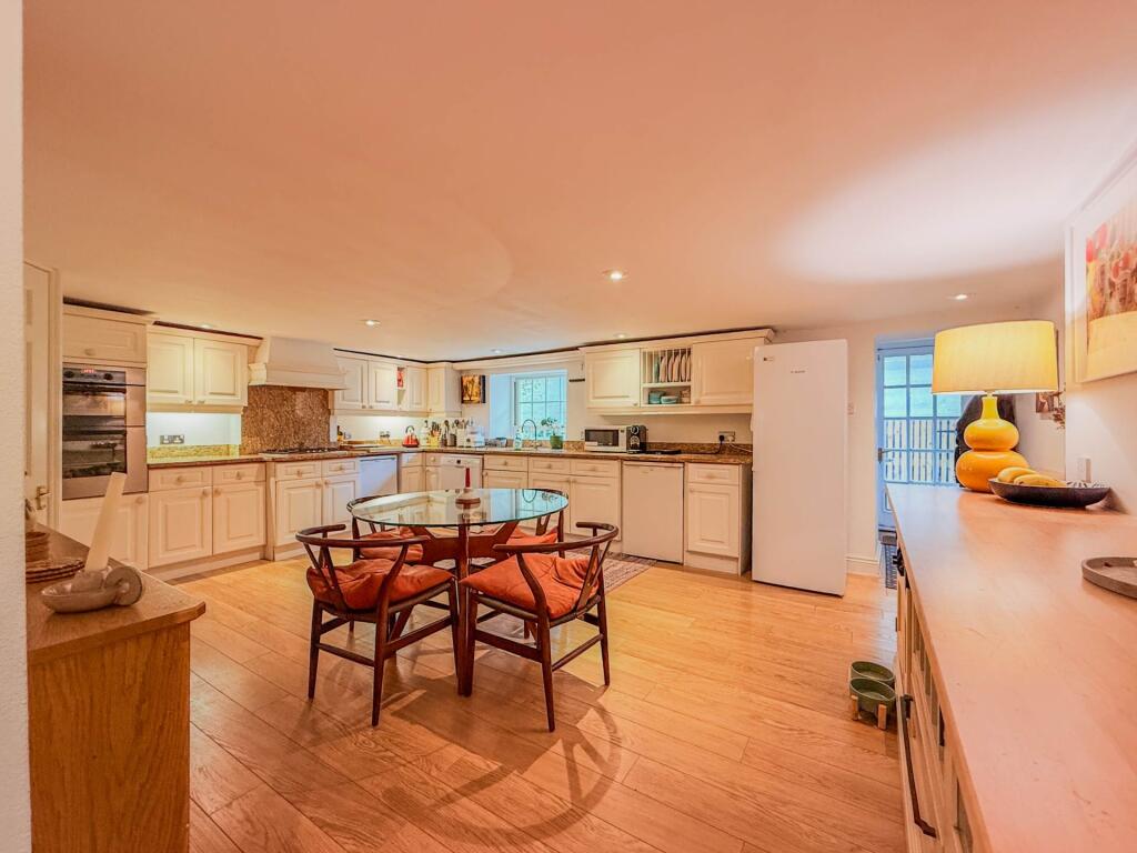 Additional image 18 of Kensington Place, Bath