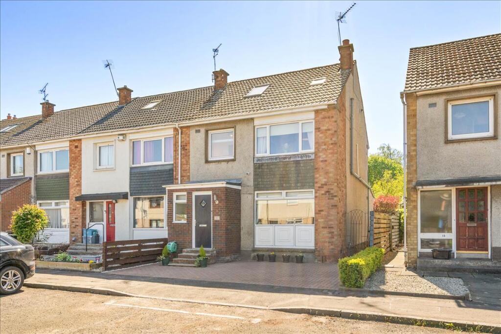 Main image of property: 11 Cameron Toll Gardens, Edinburgh, EH16