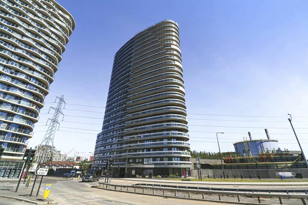 Main image of property: 28 Western Gateway, London, E16