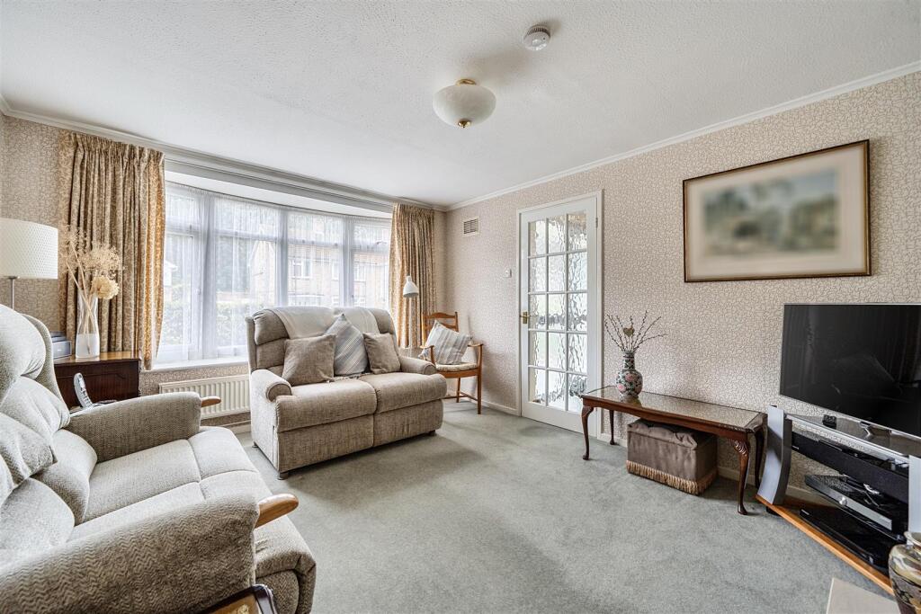 House in Reading - View 3
