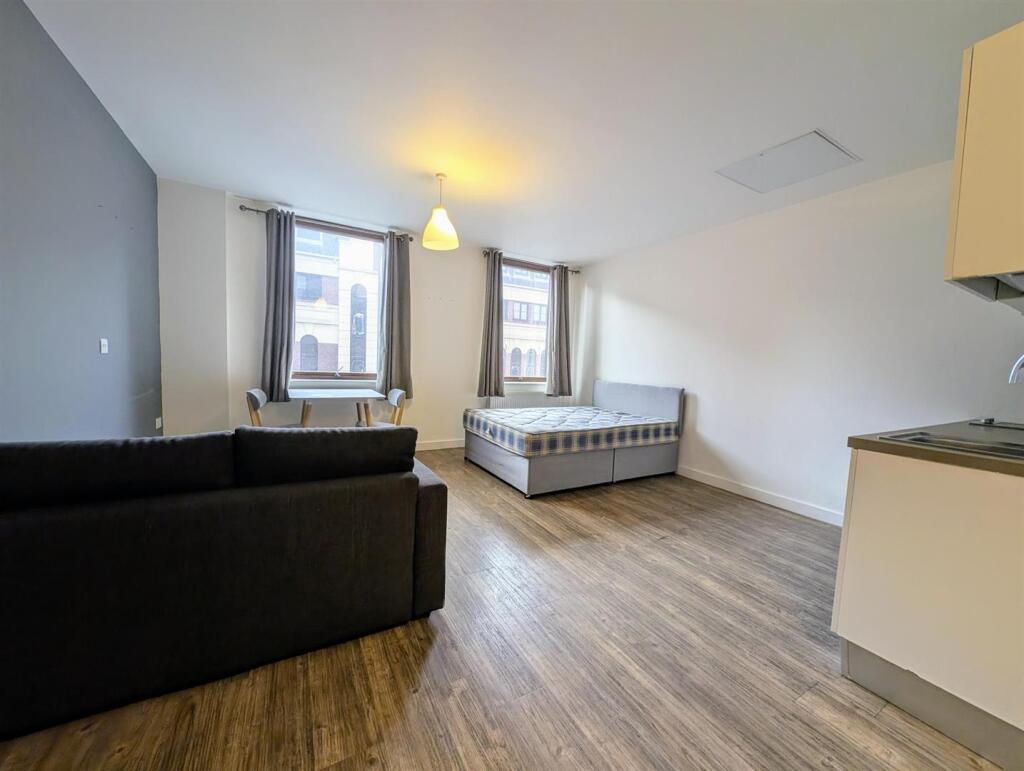 Main image of property: 2 Moorfields, City Centre