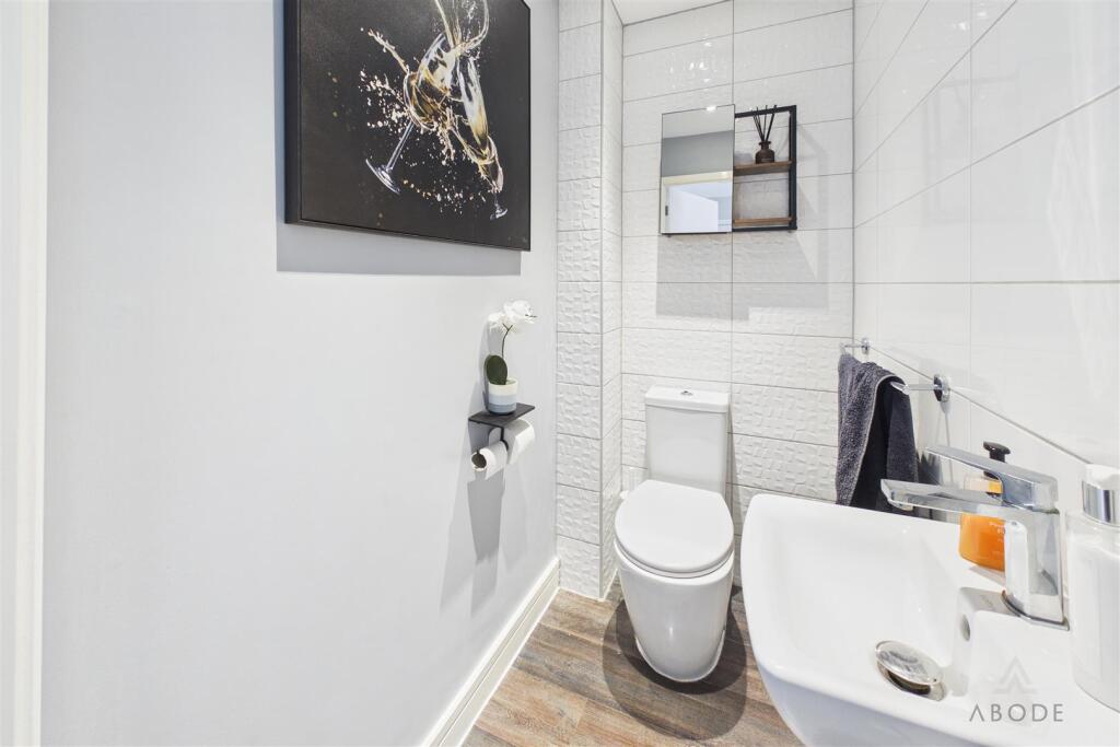 House in South Derbyshire, Radbourne - More