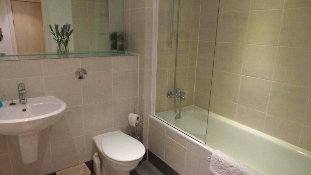 Apartment in Manchester - More