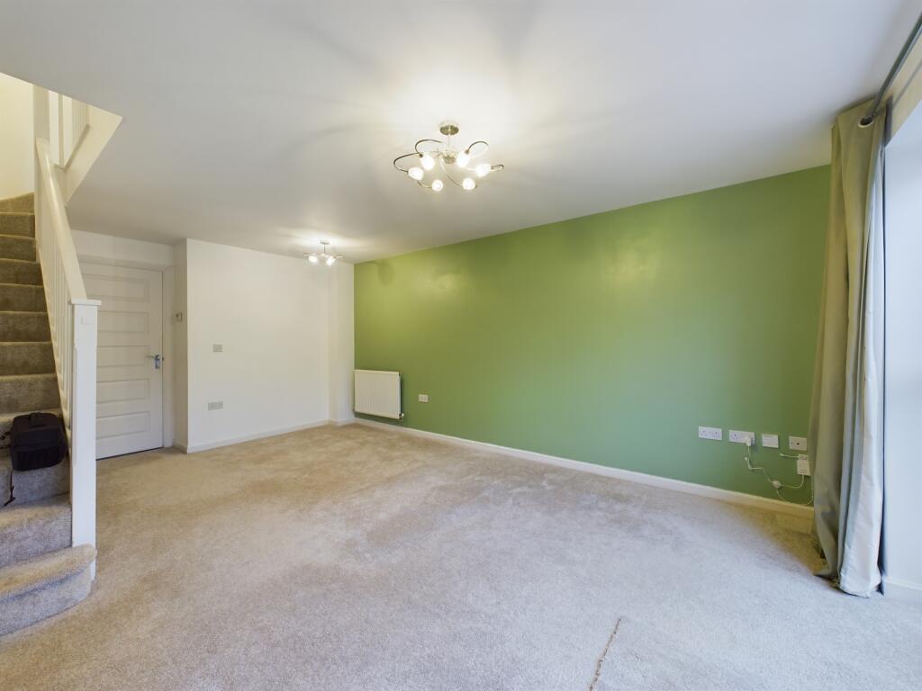 House in Portsmouth - View 5