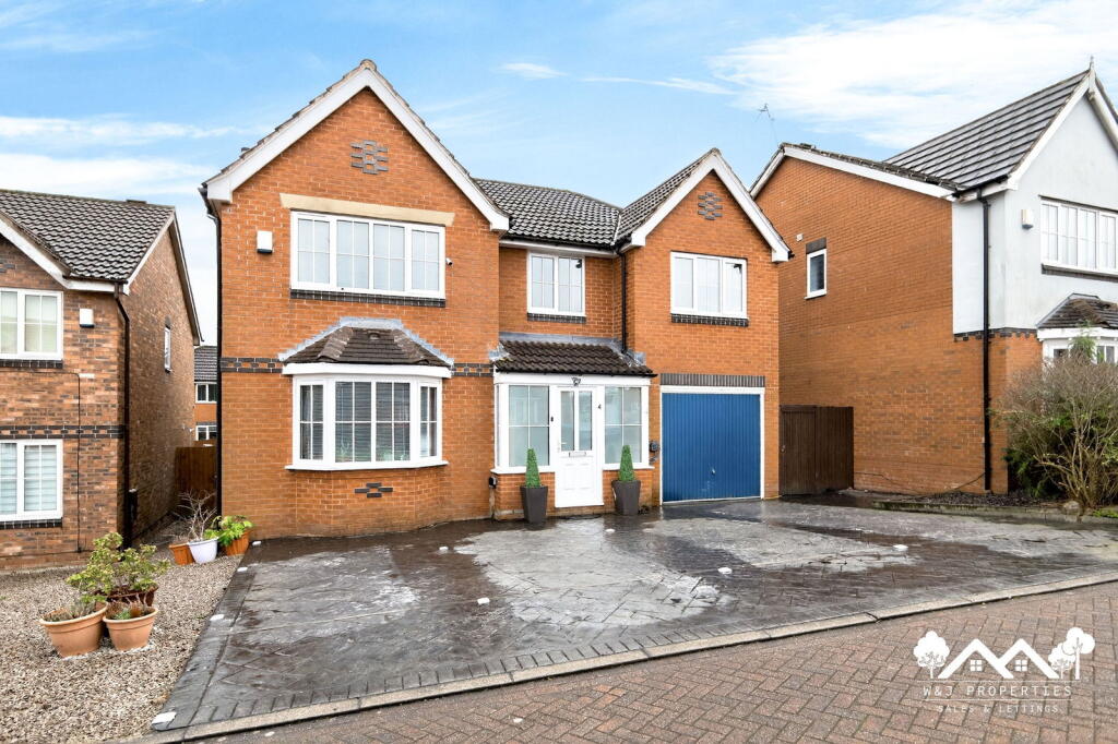 Main image of property: Metcalfe Close, Fernhurst, Blackburn, BB2 4FQ