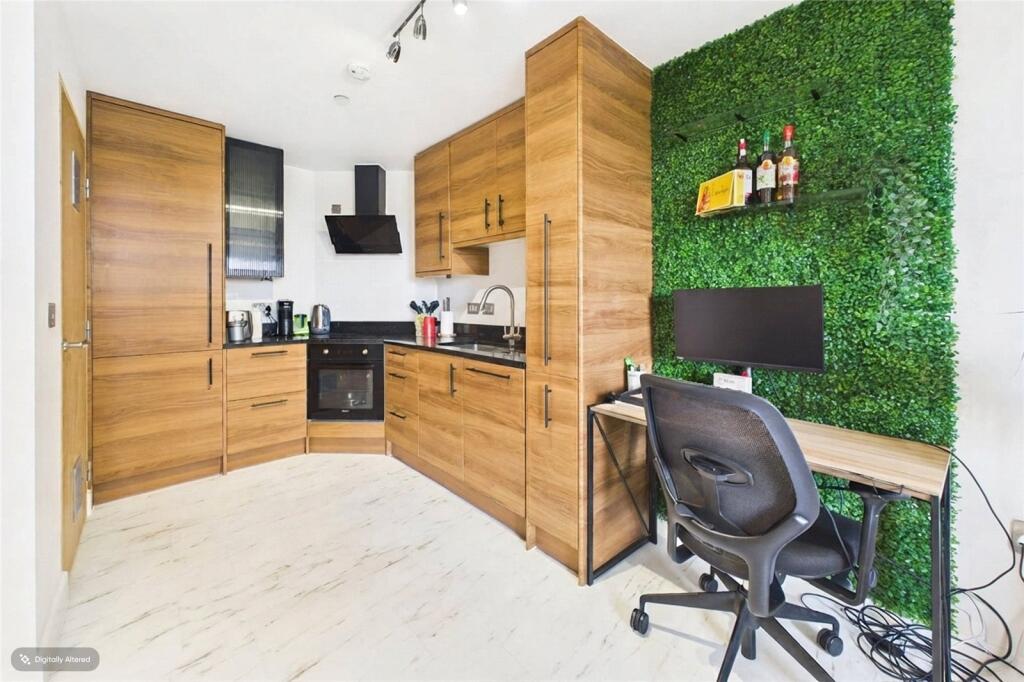 Apartment in Northampton, West Northamptonshire - View 2