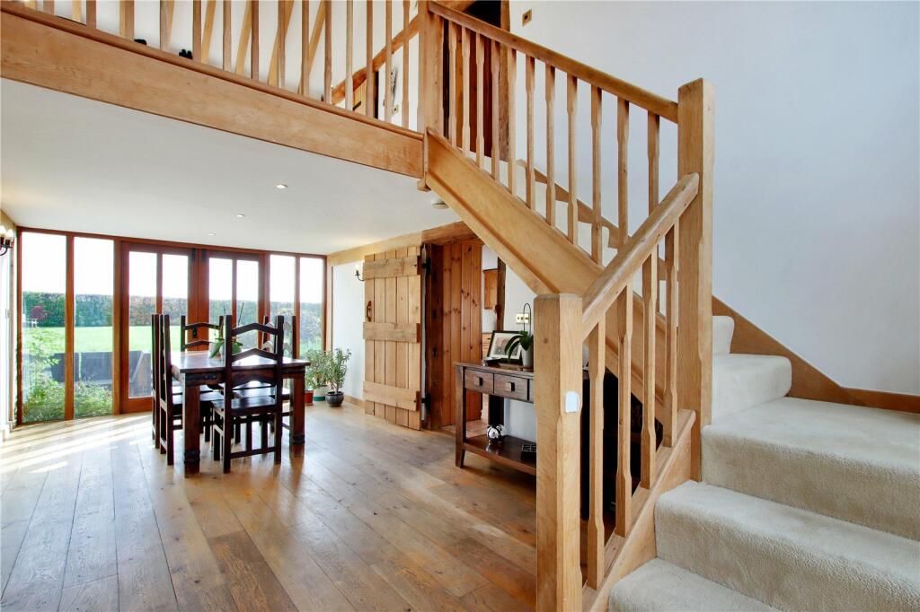 George Street, Hunton, Kent, ME15 photo 4