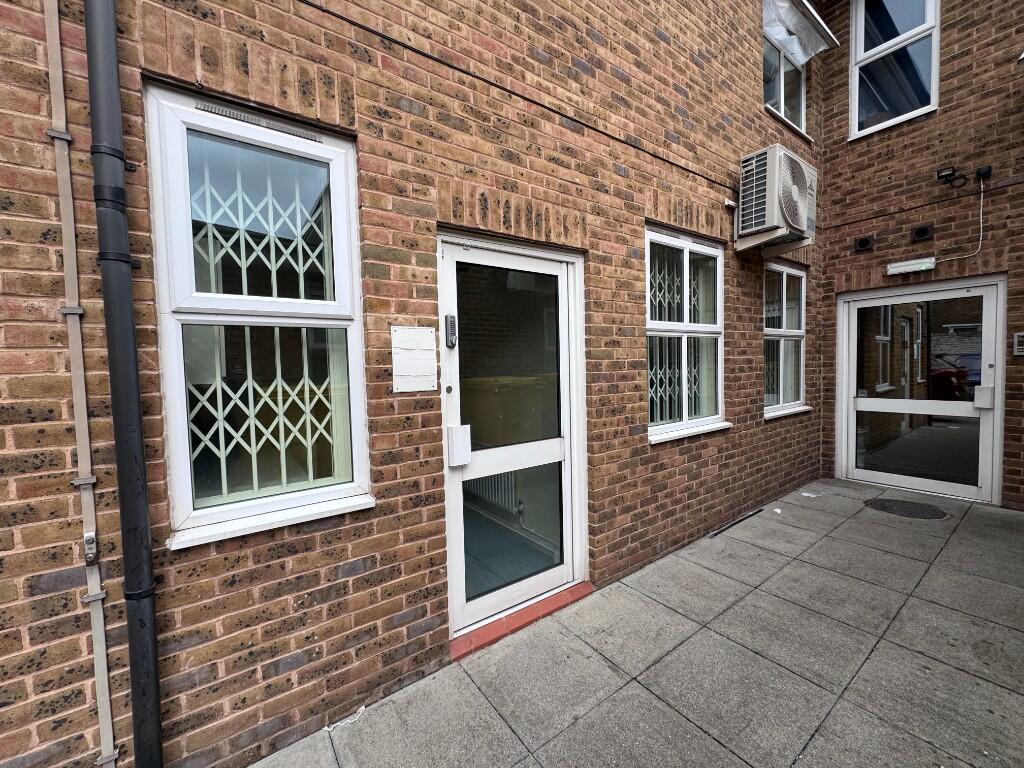 Main image of property: London Road, London, CR7