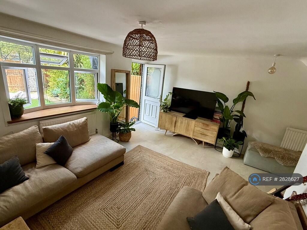 Main image of property: Chambord Street, London, E2