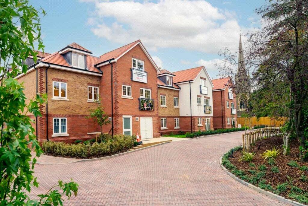 Apartment in Wokingham, Emmbrook - View 2