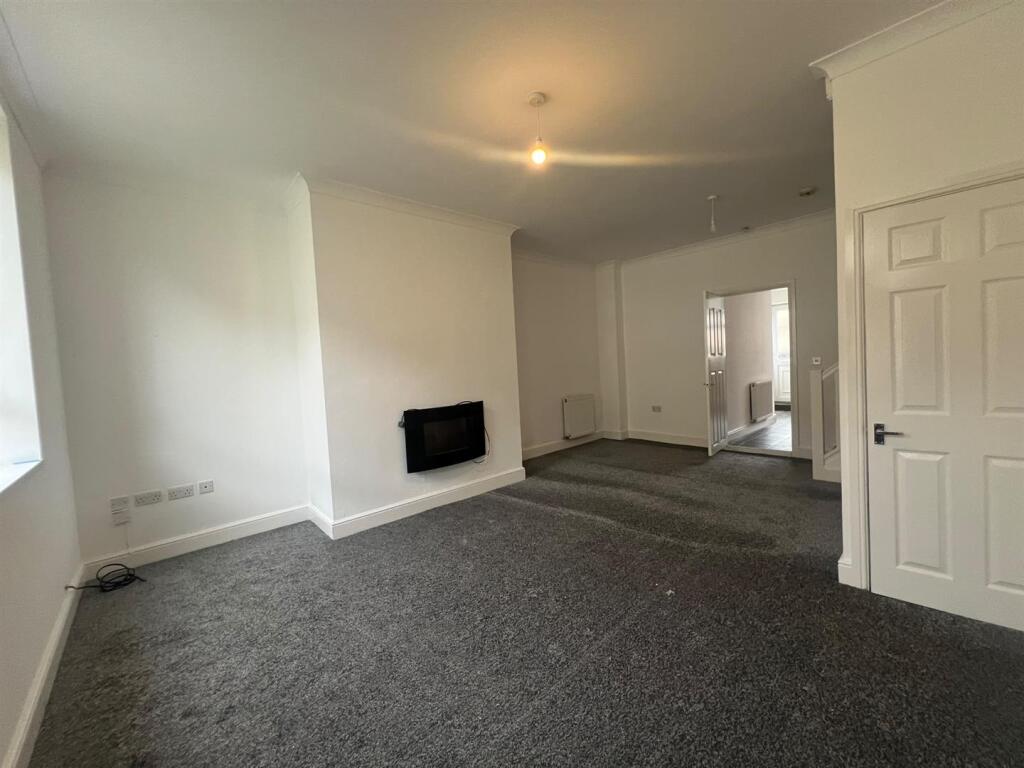 House in Newcastle upon Tyne - View 2