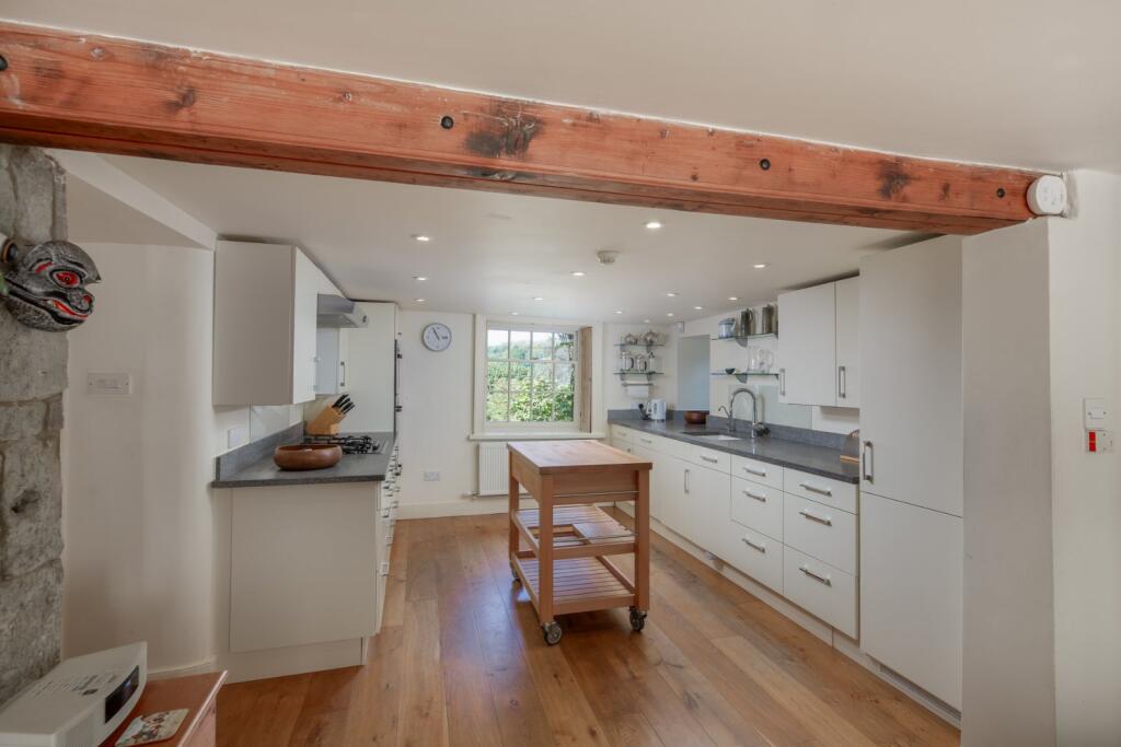 House in Shaftesbury, Dorset - View 3