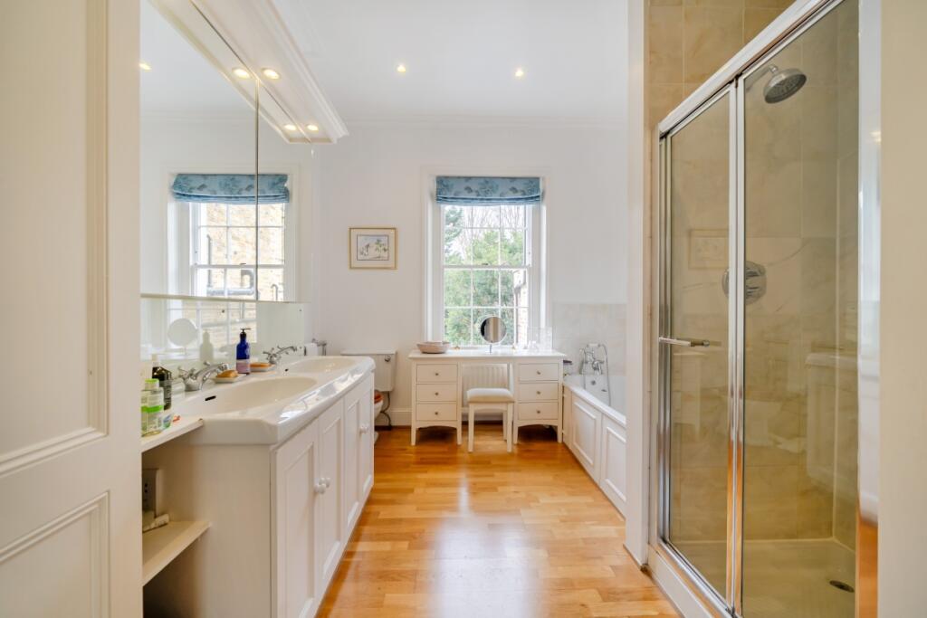 6 bedroom detached house for rent in Paultons Square London SW3 — photo 18