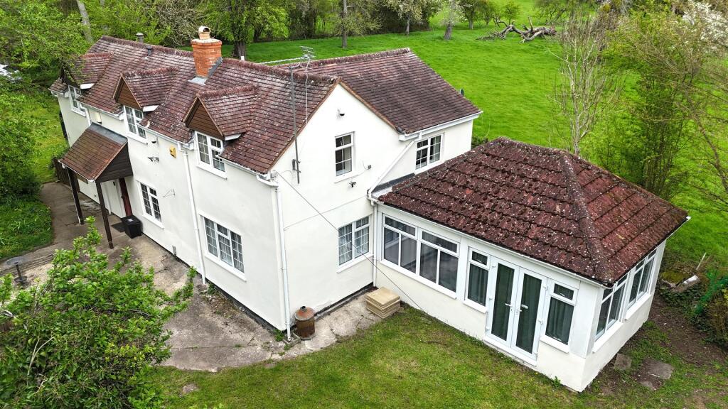 Main image of property: Gloucester Road, Hartpury
