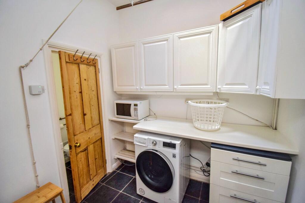 House in Tonbridge - More