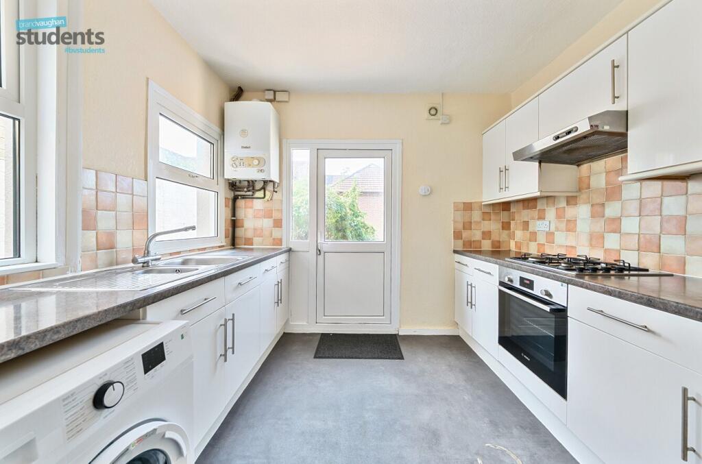 Main image of property: Whippingham Road, Brighton, BN2