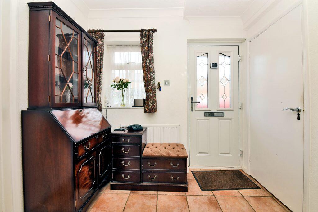 House in Twickenham - View 3