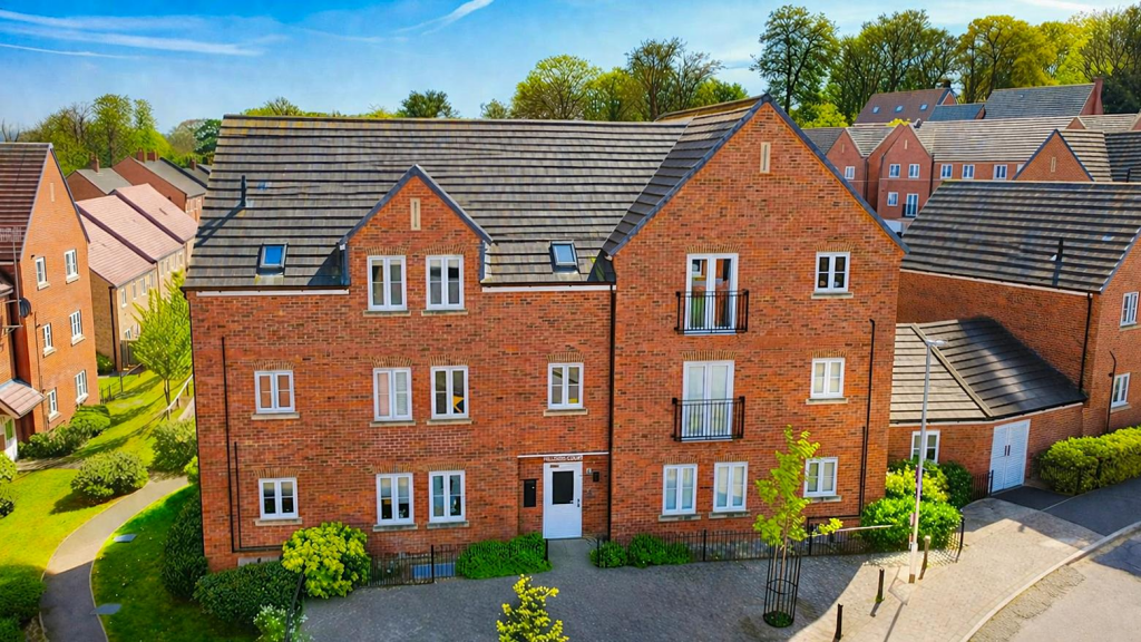 Main image of property: Linnet Road, Manor Estate, HP3