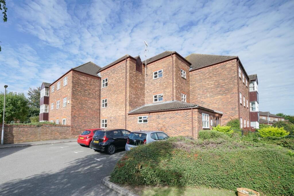 Additional image 14 of Harvest Court, Harvesters, St. Albans