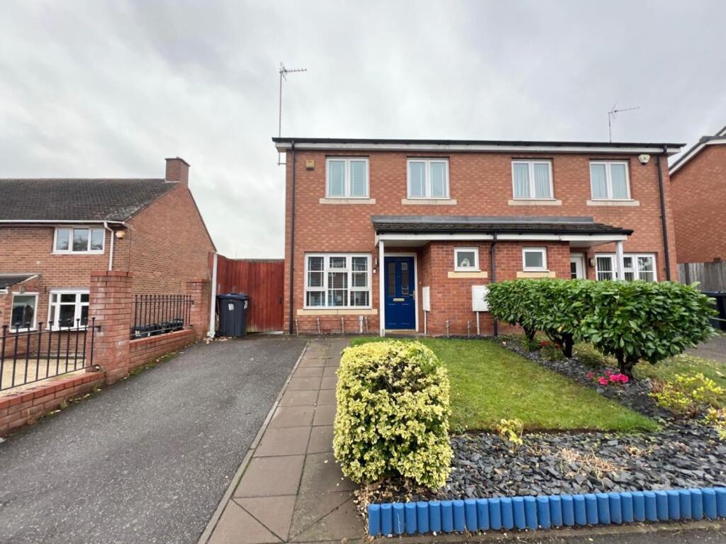 2-bed semi-detached on Berrowside Road, Shard End, Birmingham, £220,000