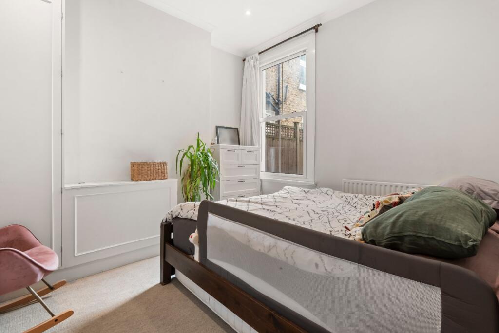 Apartment in London - View 2