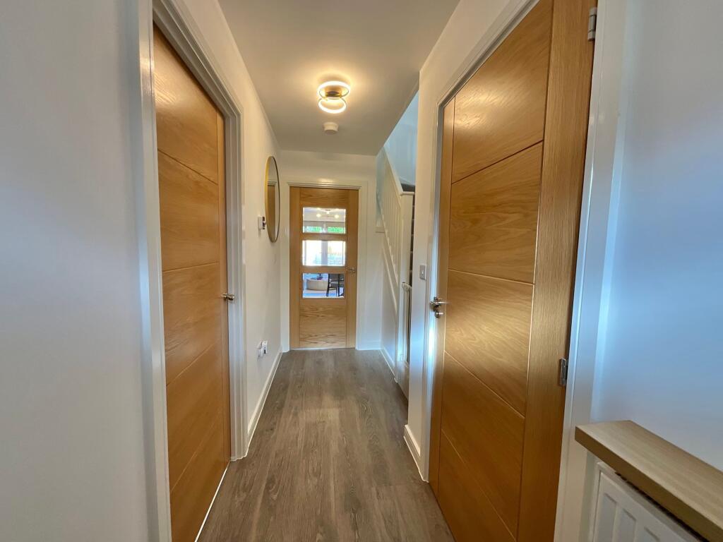 House in Stoke-on-Trent - More