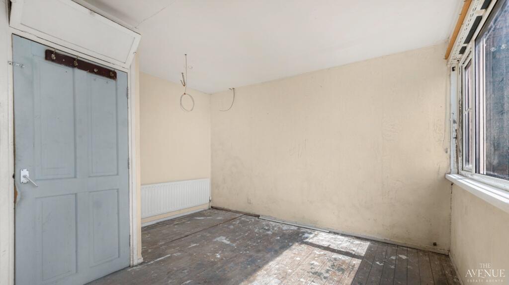 House in Walsall, West Midlands - View 5