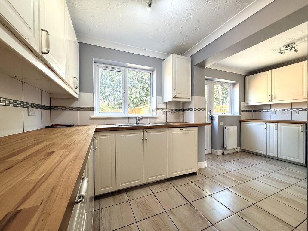 House in Peterborough - View 2