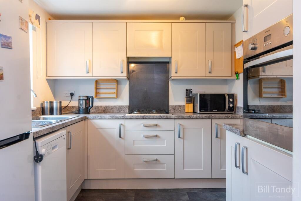 Bracken Close, Burntwood, WS7 photo 2